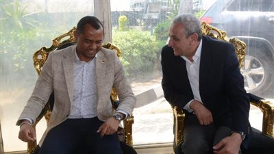  بالصور.. محافظ الغربية خلال لقاء وزير زراعة مدغشقر: نفتح أبوابنا لتصدير الخبرة المصرية في الزراعة والصناعة