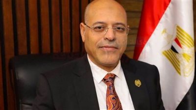 وزير العمل يهنئ الرئيس السيسي بمناسبة الاحتفال بعيد العمال