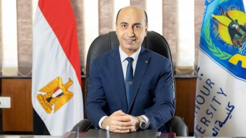 رئيس جامعة دمنهور