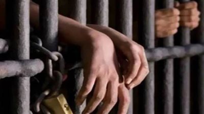 ضبط 5 أشخاص لقيامهم بغسـل 300 مليون جنيه من حصيلة الإتجار بالمخدرات