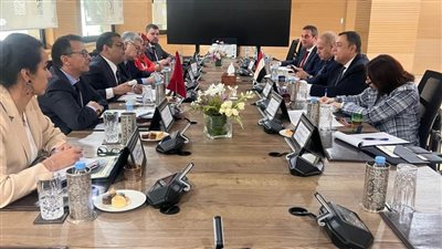 مساعد وزير الخارجية يجري جولة مشاورات سياسية مع نظيره المغربي   