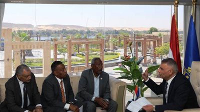 محافظ أسوان: اهتمام الرئيس السيسي بالعمال وقضايا العامل المصري خلال الجمهورية الجديدة 