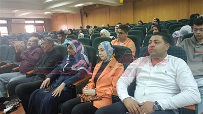 «التوعية بخطورة التنمر ومدى تأثيره على الفرد والمجتمع» ندوة بجامعة كفر الشيخ