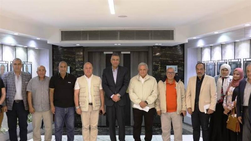 خلال مقابلة رئيس