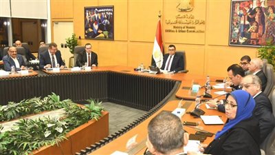وزير الإسكان يلتقي مجلس إدارة غرفة صناعة التطوير العقاري باتحاد الصناعات