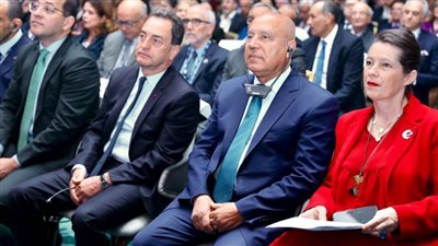  كامل الوزير يشارك في فعاليات المنتدى الفرنسي الاقتصادي الإقليمي  