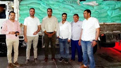 قبل بيعها بالسوق السوداء.. ضبط 8 أطنان دقيق بلدي مدعم و12 ألف لترمواد بترولية 