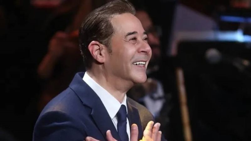 الفنان مدحت صالح