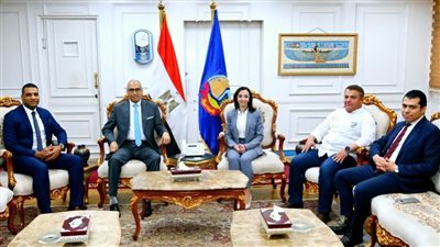 لبحث سبل تعزيز التعاون المشترك ..محافظ البحيرة تستقبل الأمين العام لمجلس الدولة