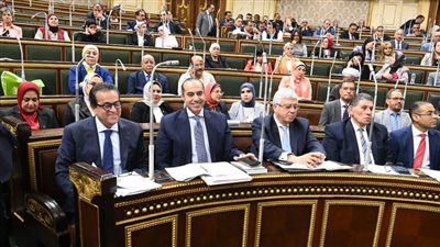 وزير الصحة: سنة التدريب الإجباري المنصوص عليها في تعديلات قانون مزاولة مهنة الصيدلة 