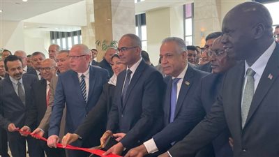 بالصور | نائب وزير الإسكان يفتتح معرض وتريكس التاسع لمعالجة وتنقية المياه