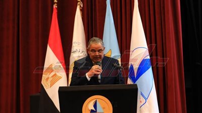 الدسوقي: جامعة كفر الشيخ تعمل لترسيخ مفهوم الابتكار في مجالات الطاقة المتجددة