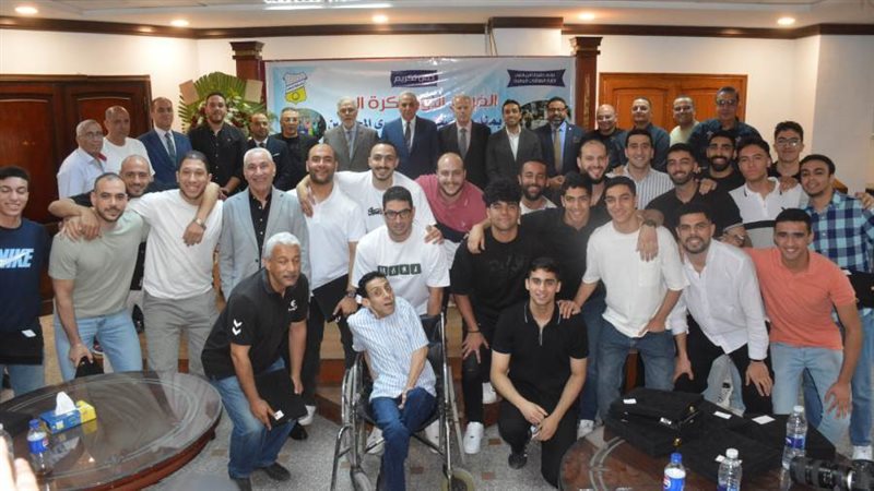 جانب من التكريم