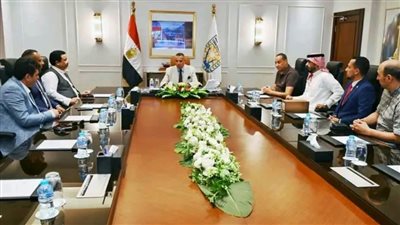 محافظ جنوب سيناء يستقبل وفد 