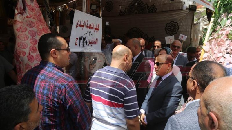 جولة المحافظ