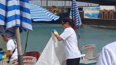 قنصل عام فرنسا بالإسكندرية: أتمنى انتشار حملة تنظيف الشواطئ بكل المحافظات