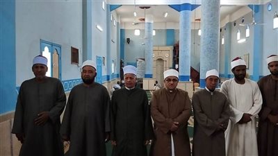 قافلة دينية دعوية للأوقاف بقرية العباسية في أسوان 