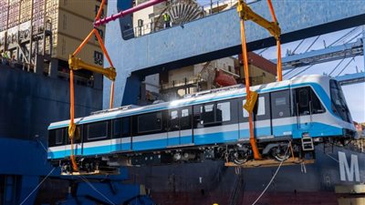 وزير النقل: وصول أول قطار مكيف للخط الأول لمترو الأنفاق إلى ميناء الإسكندرية من 