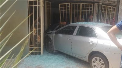 عاجل| حادث الدقي .. ما قصة اقتحام سيارة ملاكي لمحل الملابس ؟