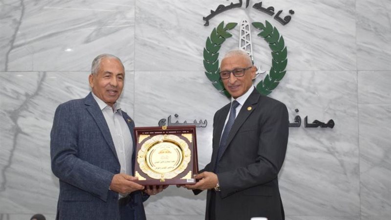 جانب من الزيارة