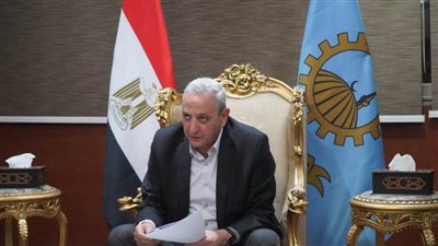  بالصور.. محافظ الغربية يوجه رؤساء المدن والأحياء بتحسين النظافة وتسهيل التصالح وضبط الأسواق