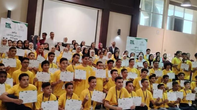 أبناء أسيوط المشاركين