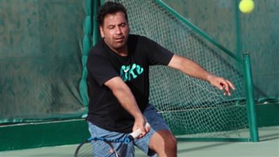 منافسات قوية في اليوم الأول لمنافسات البطولة العربية الرابعة لرواد التنس