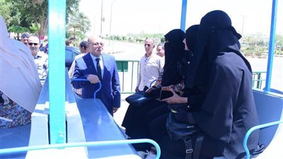 النعماني يستقل قطار 