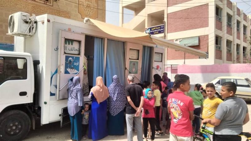 إقبال المواطنين على