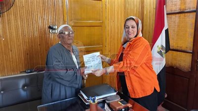 تسليم نماذج 8 للتصالح في مخالفات البناء ببيلا بكفر الشيخ 