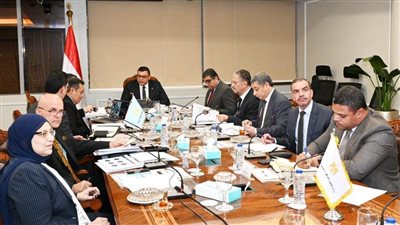 وزير الإسكان يستعرض تيسيرات هيئة التنمية السياحية لتحريك الالتزامات المستحقة على الشركات