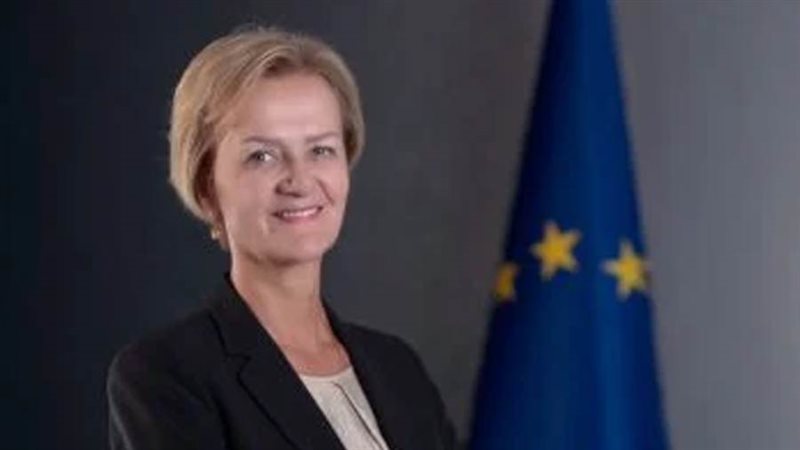 سفيرة الاتحاد الأوروبي