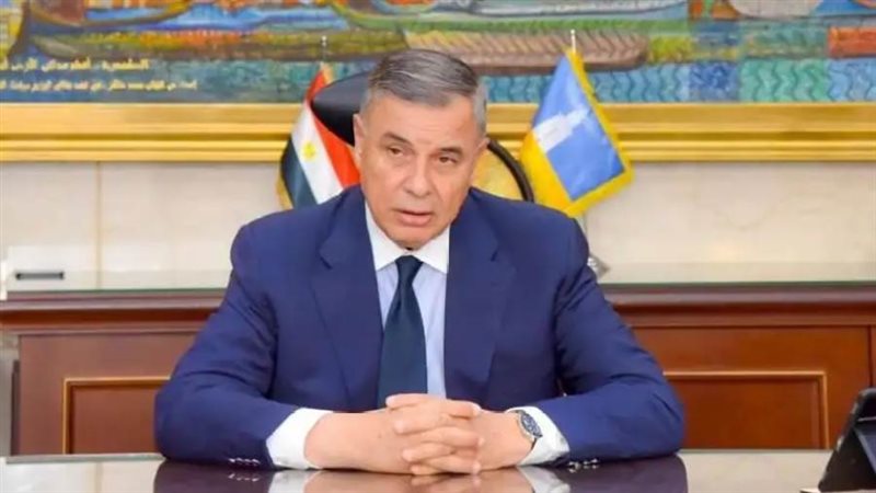 الفريق أحمد خالد