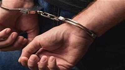 ضبط عنصر جنائي بالإسكندرية تخصص في النصب على المواطنين بدعوى مقدرته على العلاج الروحاني