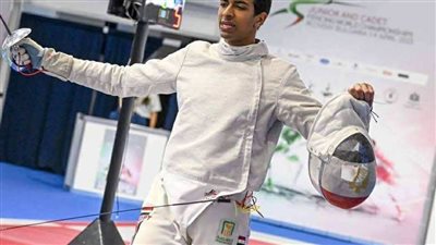 أحمد هشام يلحق بثلاثي المنتخب في الدور الرئيسي لكأس العالم لسلاح السيف بمدريد