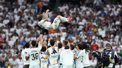 مبابي يحسم سباق الحذاء الذهبي اكلينيكيًا بهدفيه أمام سوسيداد في ليلة الوداع