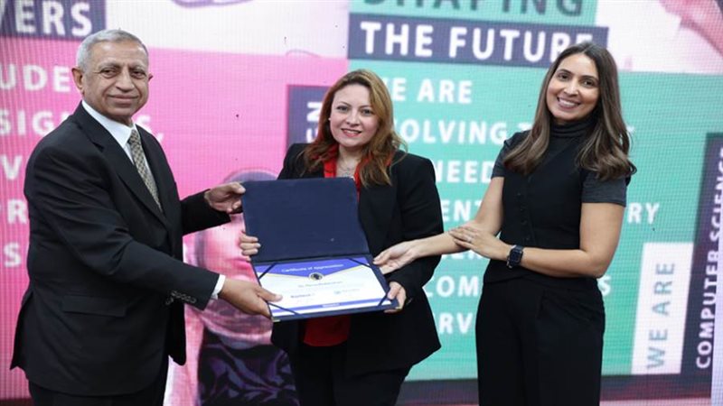 رئيس الأكاديمية العربية