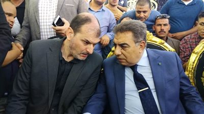 محافظ الدقهلية يقدم واجب العزاء في وفاة القارئ الشيخ السيد سعيد