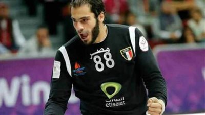 عرض مقدوني يغازل كريم هنداوي حارس يد الزمالك