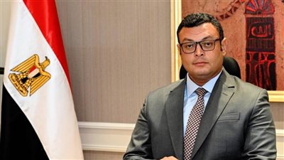 وزير الإسكان يتفقد المحاور والطرق الرئيسية بالعاصمة الإدارية والقاهرة الجديدة