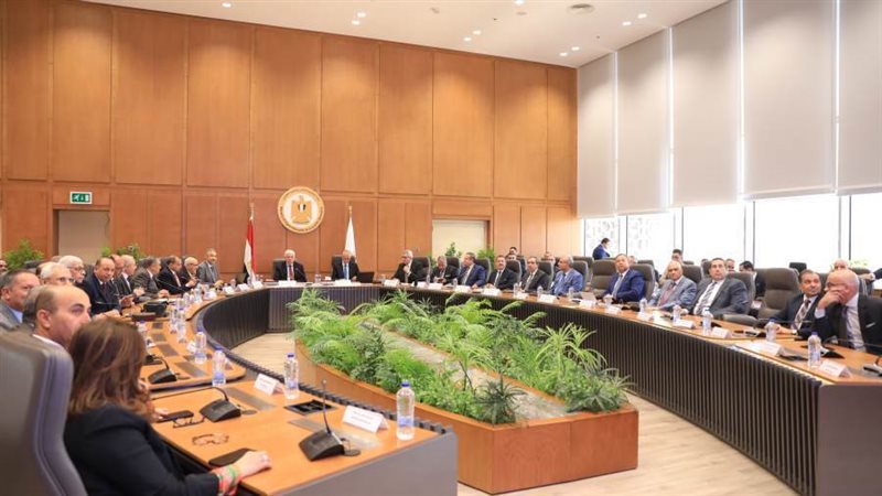 قرارات جمهورية بإنشاء