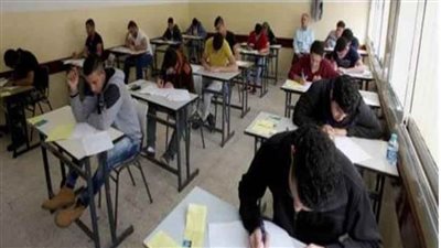 انطلاق امتحانات الدبلومات الفنية بأسوان داخل 63 لجنة 