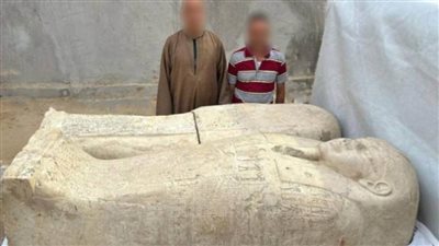 ضبط تابوت أثري بحوزة شخصين بسوهاج بقصد الاتجار