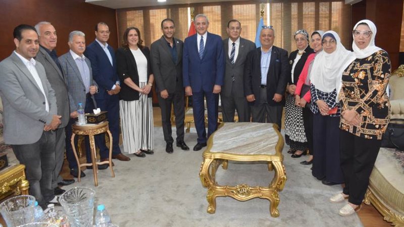 محافظ الغربية خلال