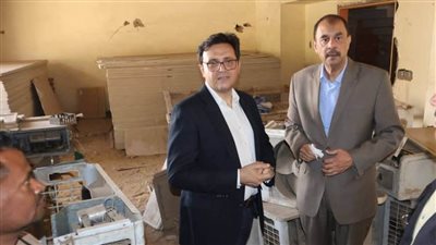 وزير الثقافة ومحافظ سوهاج يتفقدان قصر ثقافة سوهاج.. ويبحثان سُبل الانتهاء من تطويره 