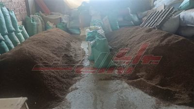 ضبط مخازن لإعادة تدوير وتصنيع السجائر بكفر الشيخ