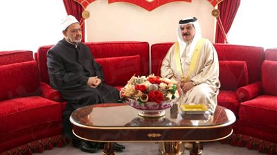 شيخ الأزهر يهنئ الملك حمد بن عيسي بفوز البحرين بعضوية غير دائمة في مجلس الأمن
