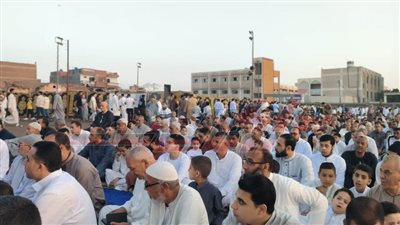  الآلاف يؤدون صلاة عيد الأضحى المبارك بمساجد وساحات كفر الشيخ