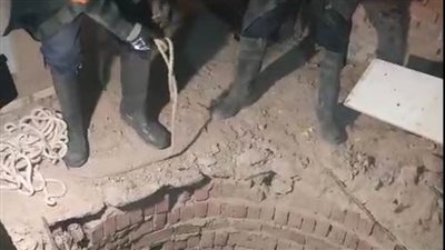 قوات الحماية المدنية بالبحر الأحمر تنقذ طفل سقط فى بالوعة مياه صرف