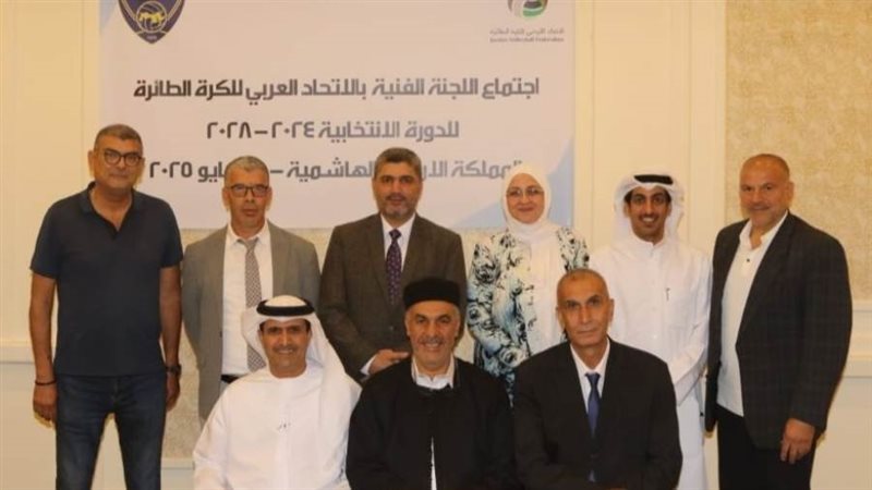 منى عبد الكريم تتقدم